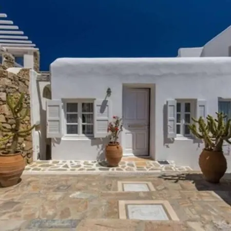 Kalisti Houlakia (Mykonos)