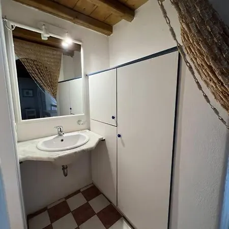 Kalisti Houlakia (Mykonos)